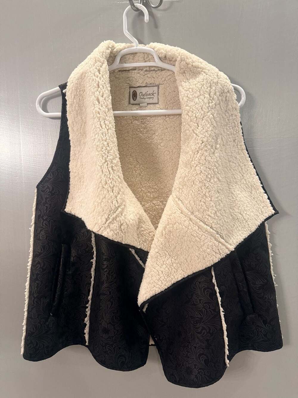 Outback Trading Madelynn Vest Womens L Black Sherpa Fleece Western Cowgirl